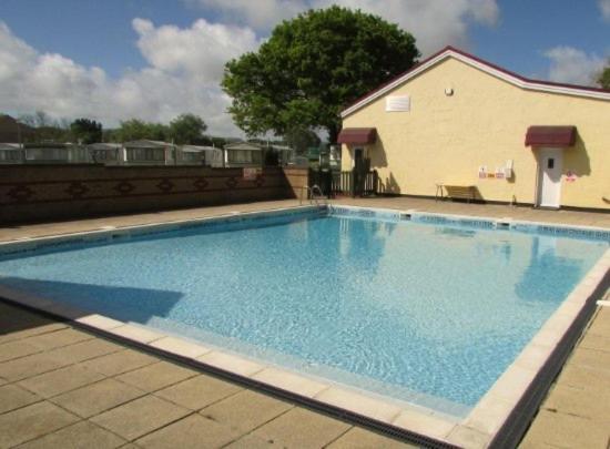 First Steps Caravan Rentals Sandown Exterior photo