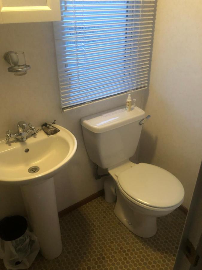 First Steps Caravan Rentals Sandown Exterior photo