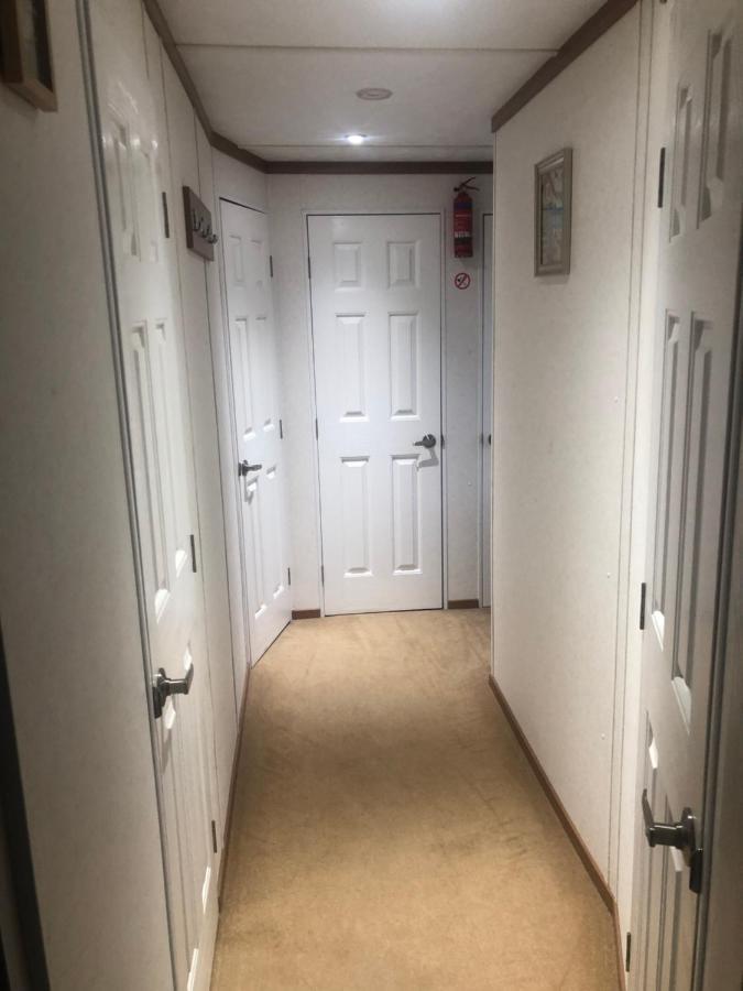 First Steps Caravan Rentals Sandown Exterior photo